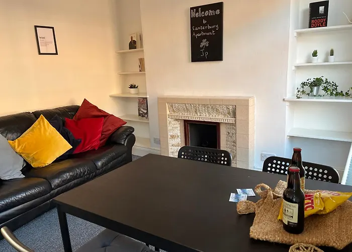 Loganberry Apartment