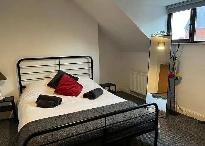 Loganberry Apartment